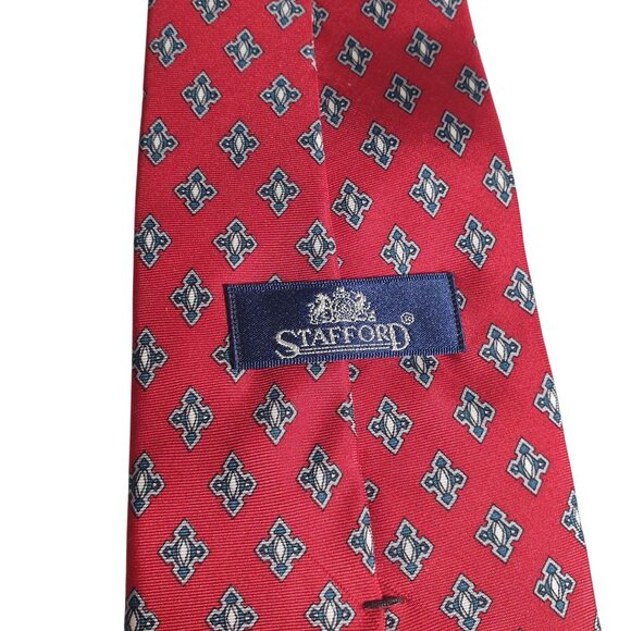 Stafford Necktie Red Blue Geometric Silk Vintage  Classic Formal Accessory Gift - Picture 5 of 6